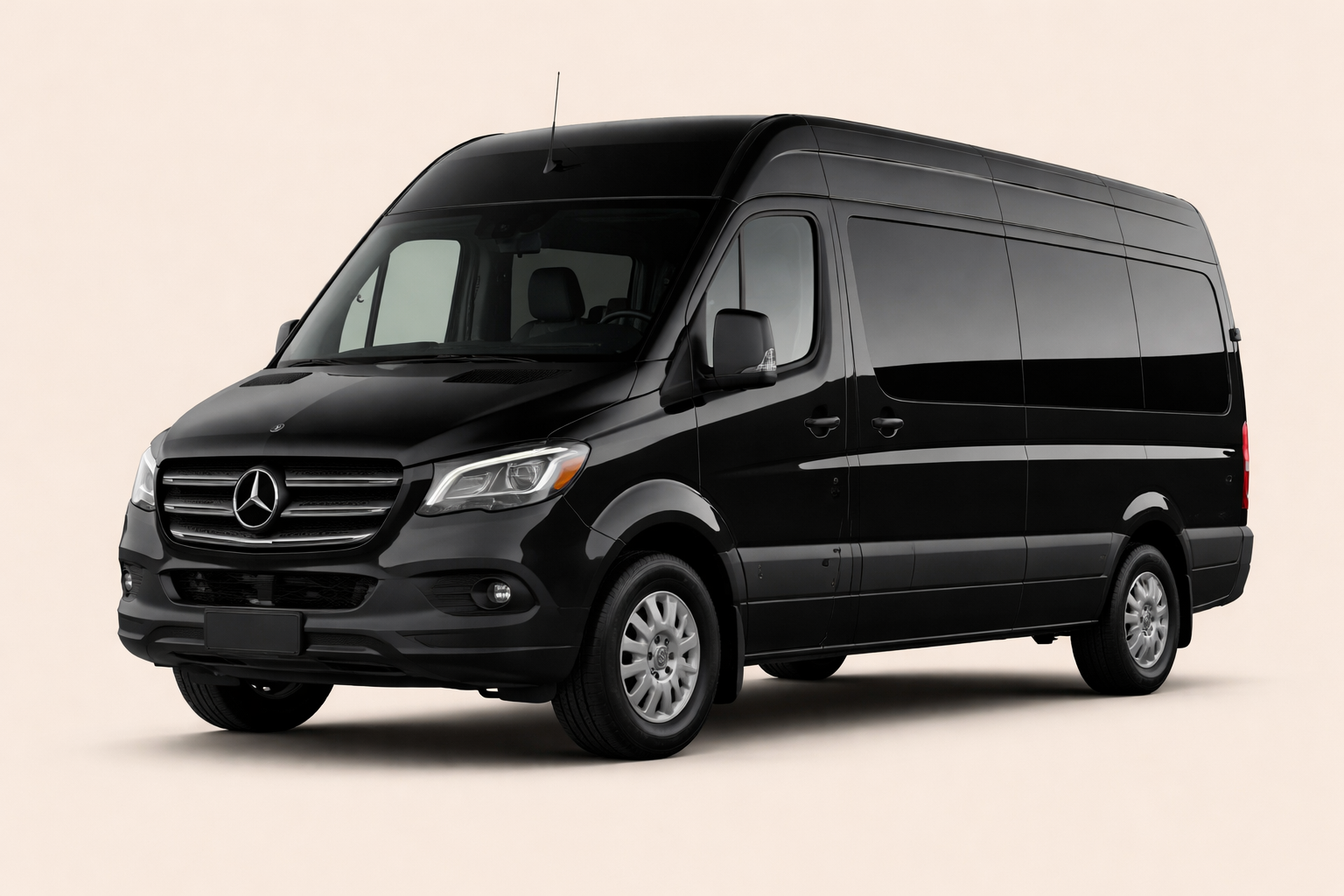 MERCEDES SPRINTER - Luxury Van